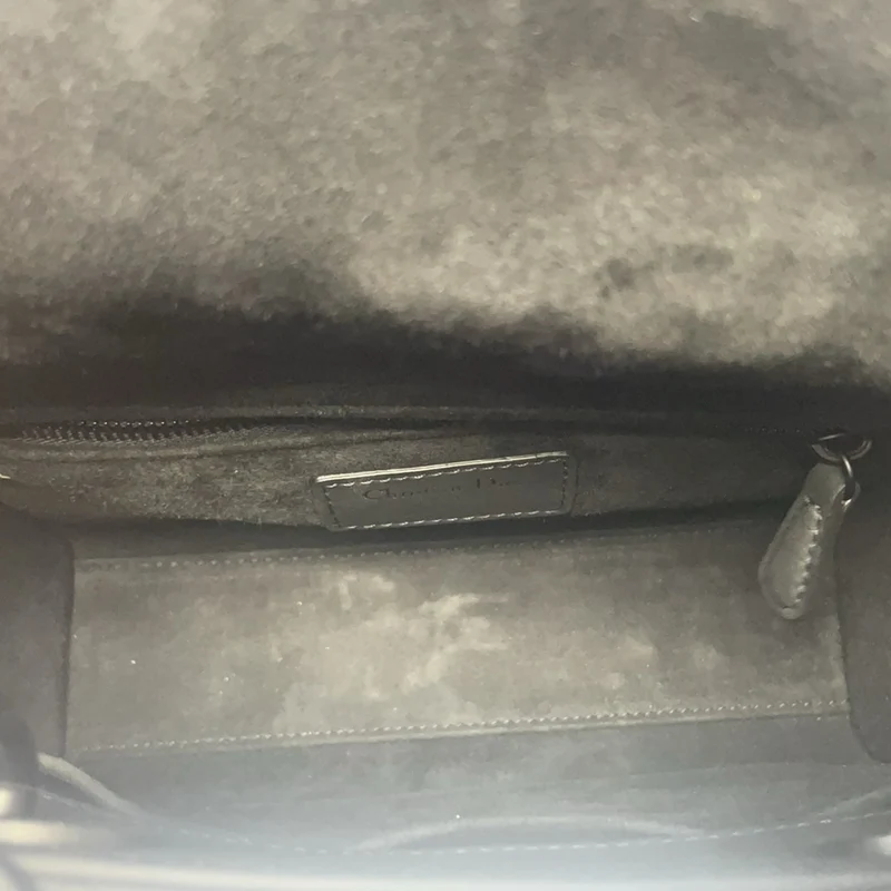 Christian Dior Mattschwarze kleine Lady Dior Tasche 2021