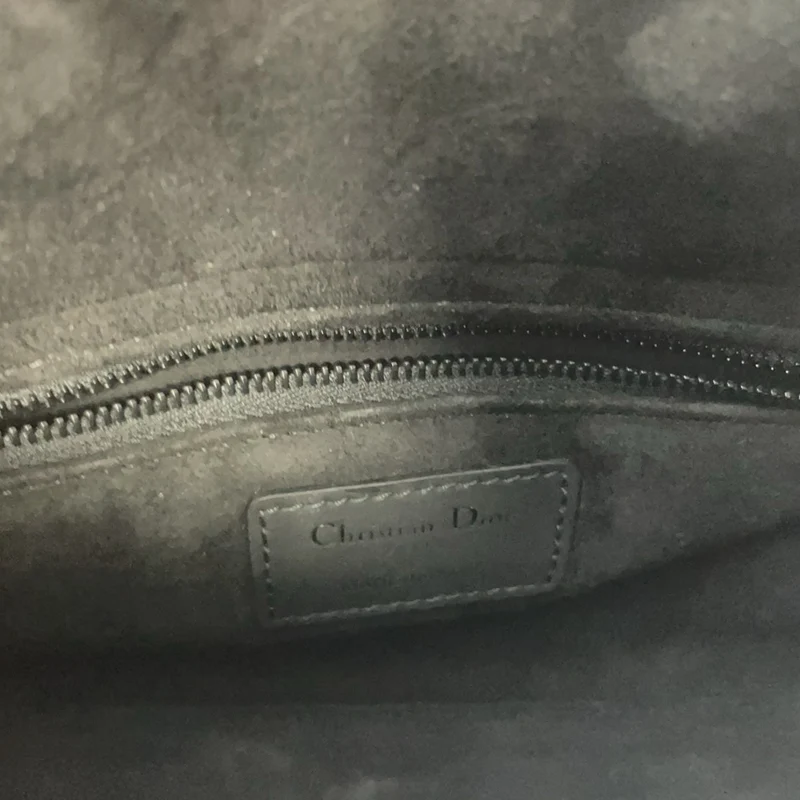 Christian Dior Mattschwarze kleine Lady Dior Tasche 2021