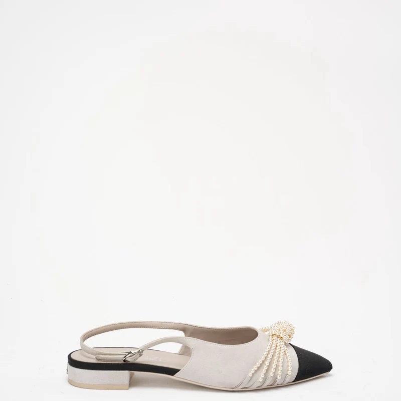 Chanel Satin Grosgrain Pearl Slingback Flats Weiß/Schwarz Größe 37C