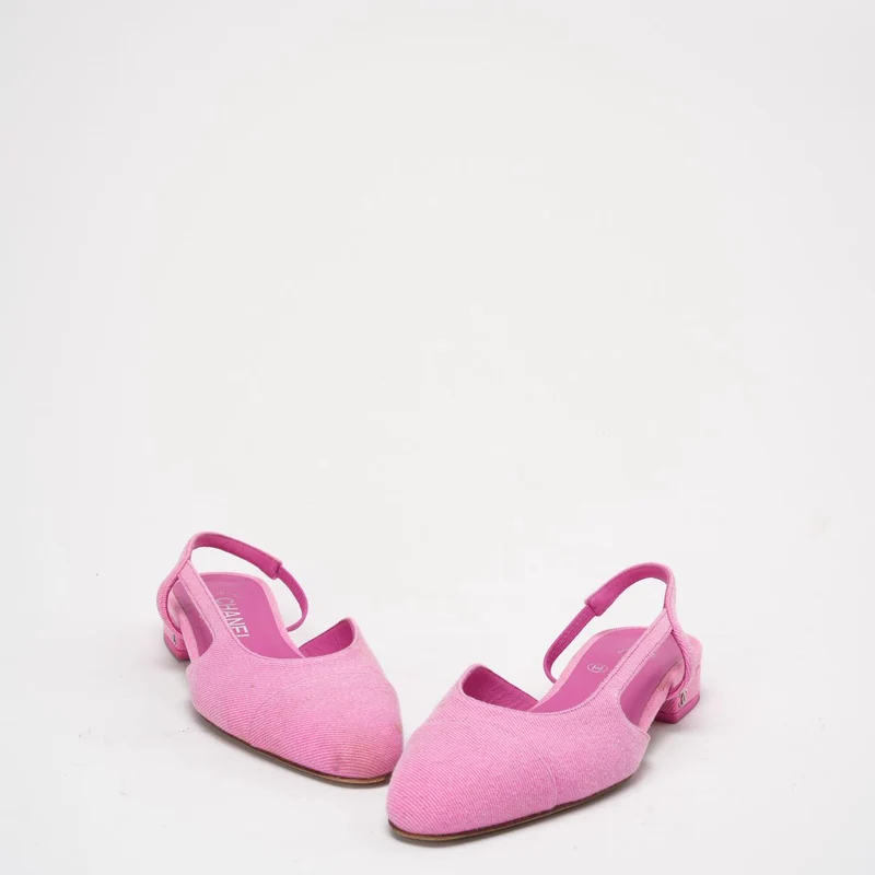 Chanel Neonpinker Denim-Slingback mit CC-Zehenkappe, flach, 37