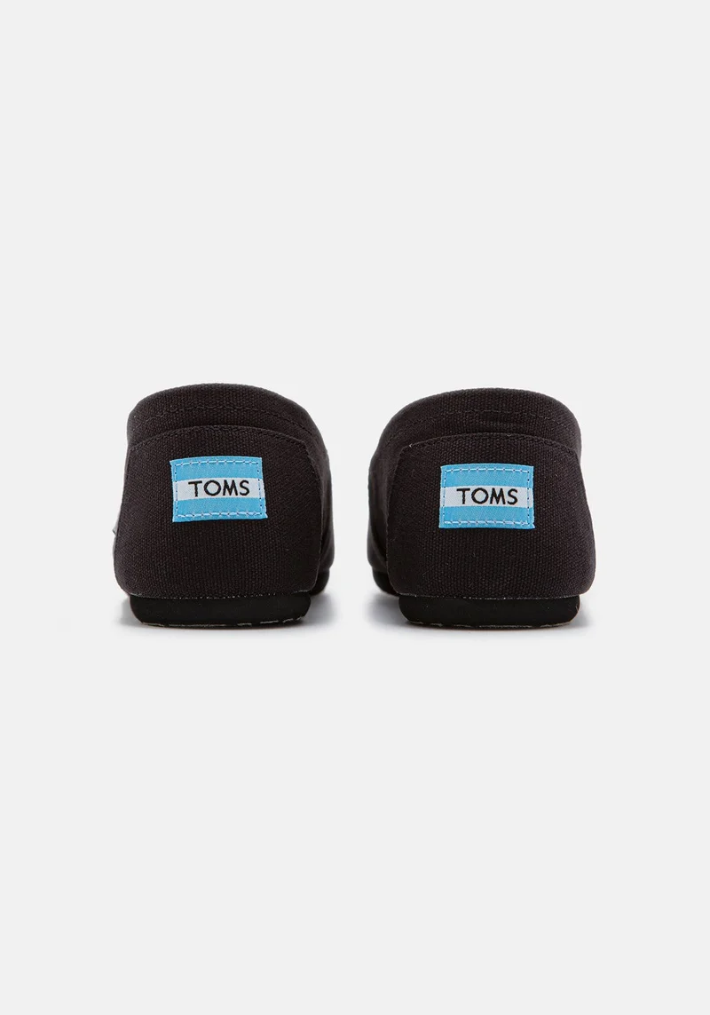 10002472 WM Canvas CLSC black/black