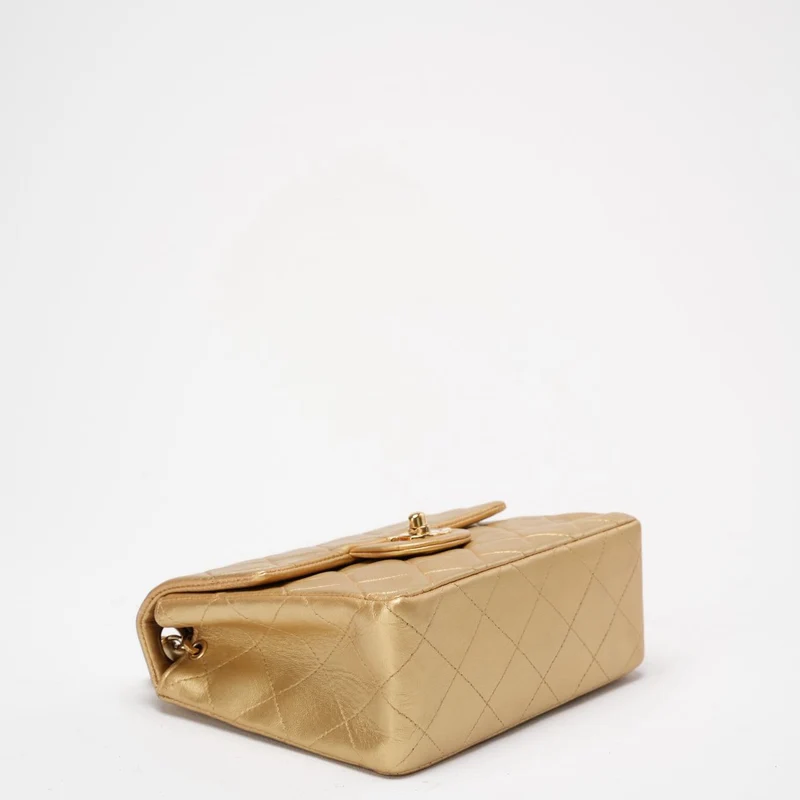 Chanel Goldene Vintage Mini-Flap-Quadrat-Tasche 2000er