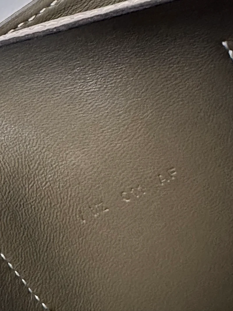 Hermès Hermes Dogon GM Togo Long Wallet Etoupe (Taupe)
