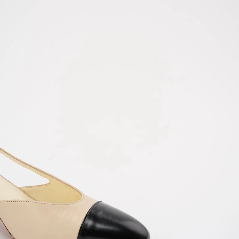 Chanel Schwarz/Beige Ripsband Cap Toe CC Slingback 38