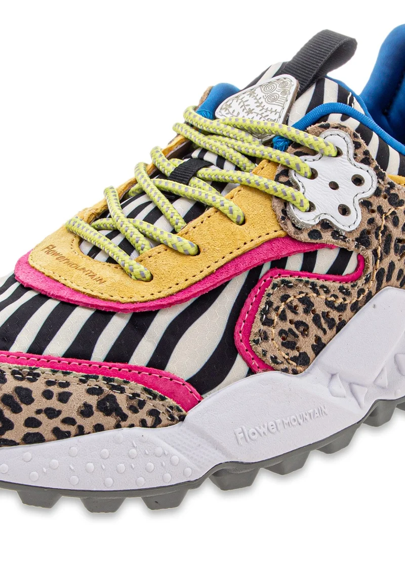 Kotetsu Women Suede leo print pastel