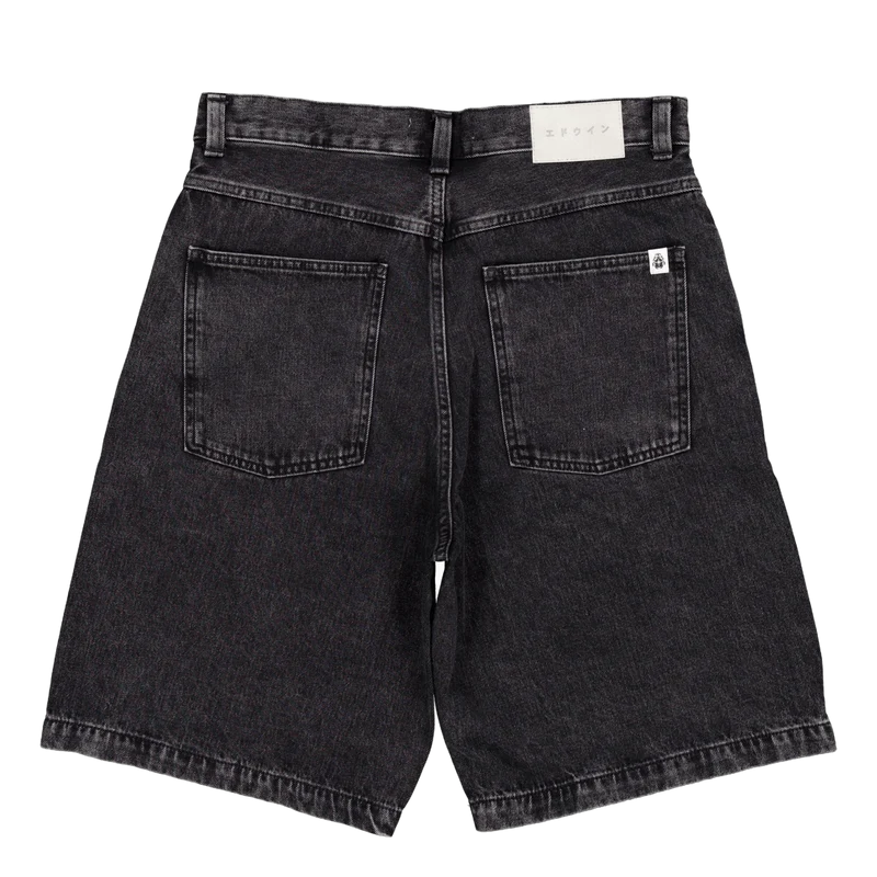 Worker Short Black