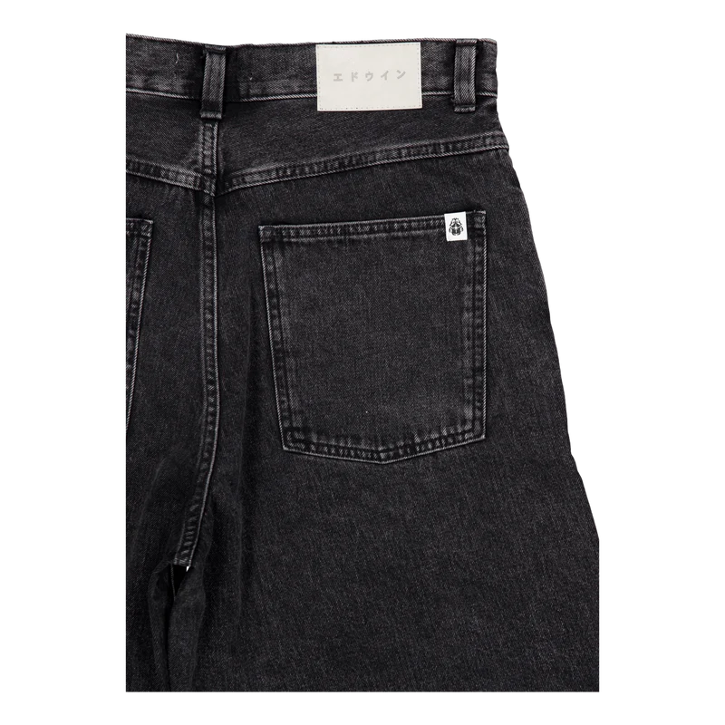 Worker Short Black