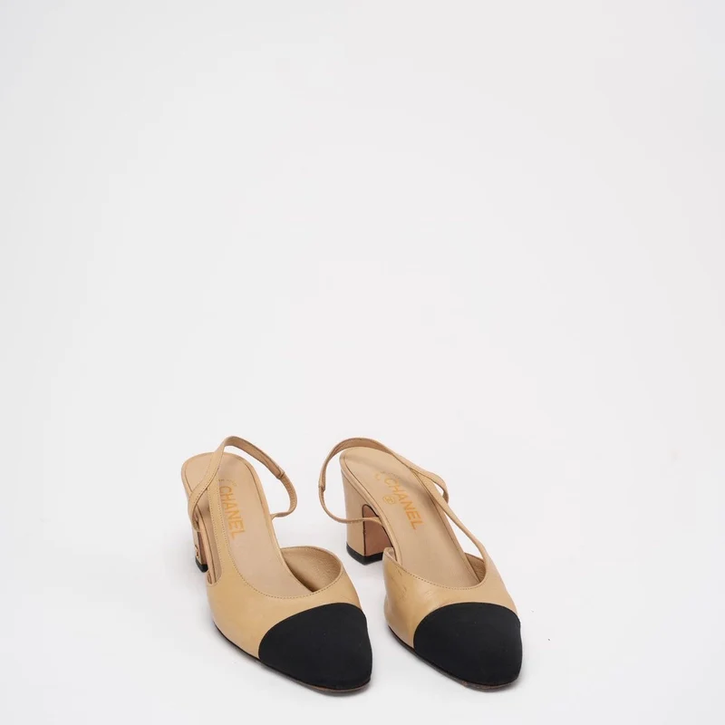 Chanel Beige/Schwarze Ripsband-Pumps mit Kappe und CC-Zehenpartie 39 ½