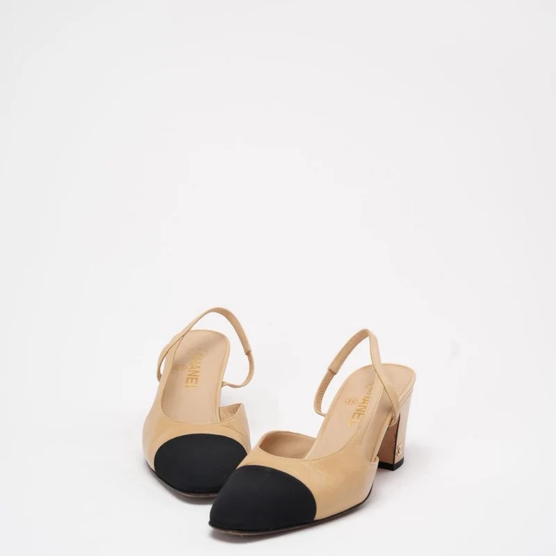 Chanel Schwarz/Beige Cap Toe Slingback 39.5