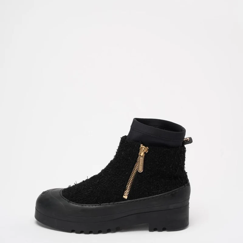 Chanel Schwarze Tweed-Gummi-CC-Kurzstiefel, Größe 40