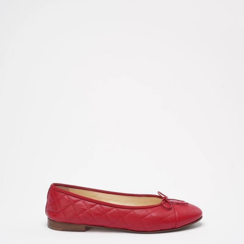 Chanel Ballerinas mit CC-Cap-Toe aus rotem Leder, Größe 39 ½