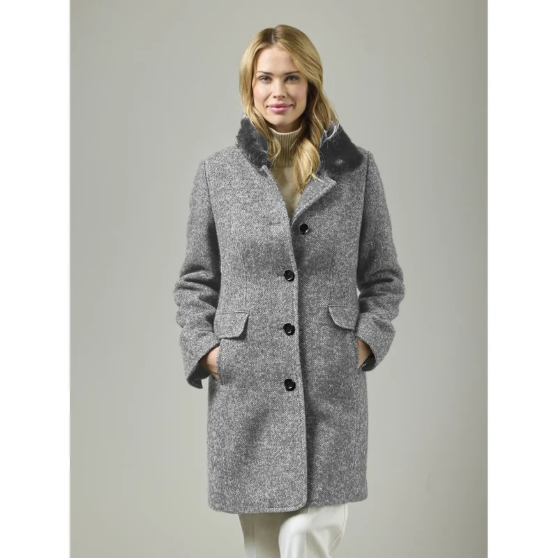 Chanel - Grau