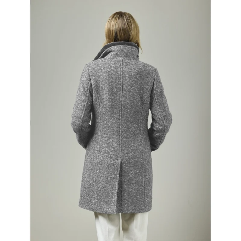Chanel - Grau
