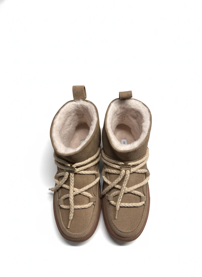 75202-004 Classic Low beige