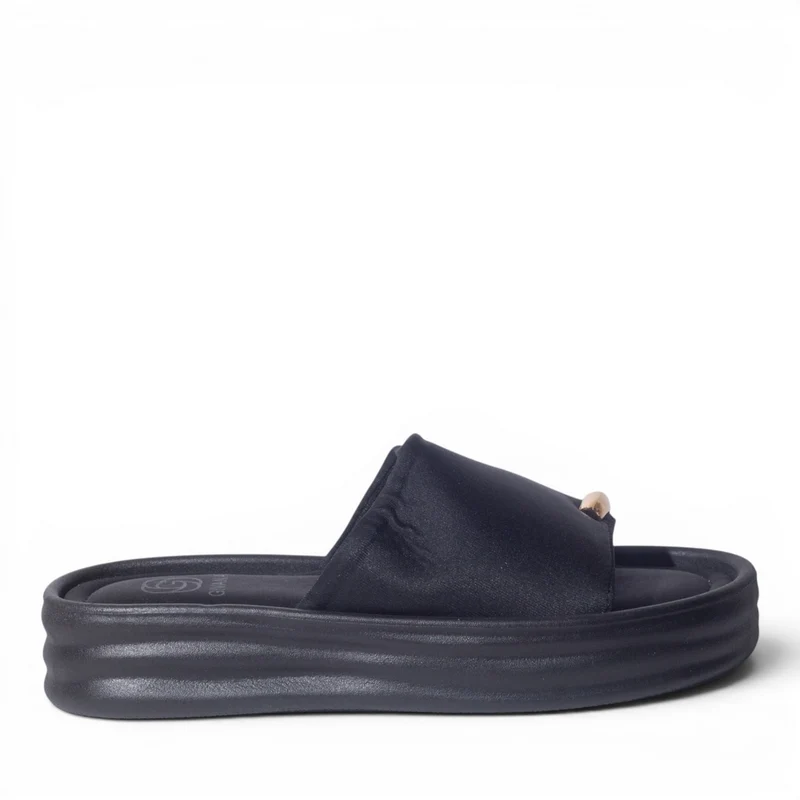 Europeon Union Women Black Cloth Slipper #4945