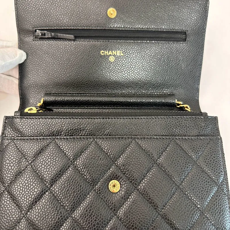 Chanel Schwarze klassische Geldbörse mit Kette WOC Bag Caviar 2013-2014