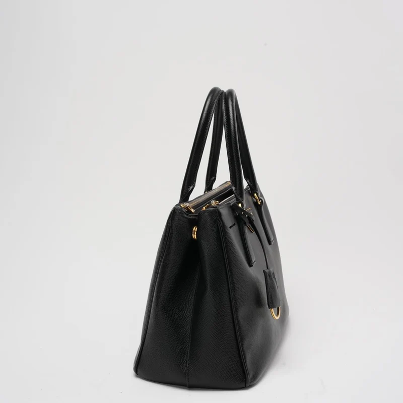Prada Schwarze Galleria Saffiano-Ledertasche