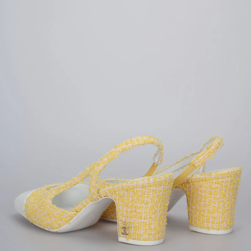 Chanel Tweed Slingback 39 hellgelbe Pumps mit CC-Logo