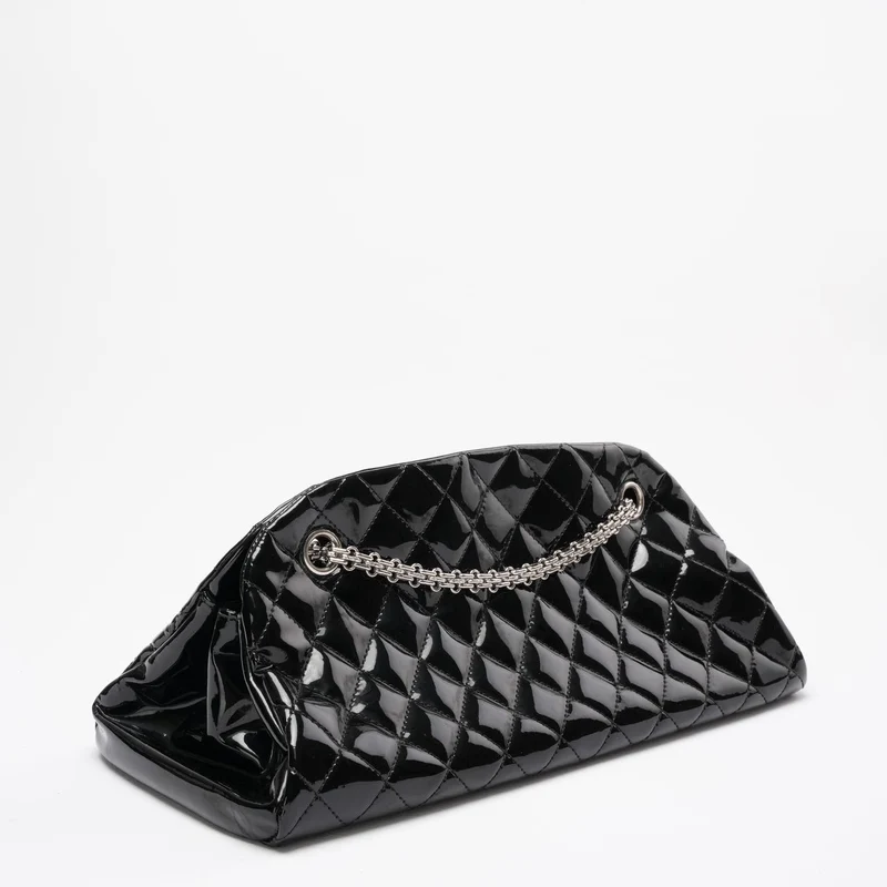 Chanel Just Mademoiselle Umhängetasche Schwarz