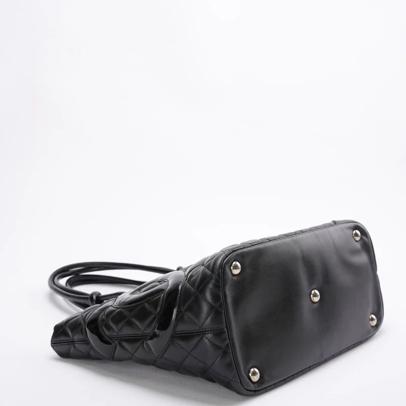 Chanel Black Cambon Tragetasche 2010-2011