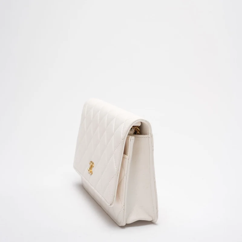 Chanel Classic Wallet on Chain (WOC) 22B Weiße Emaille
