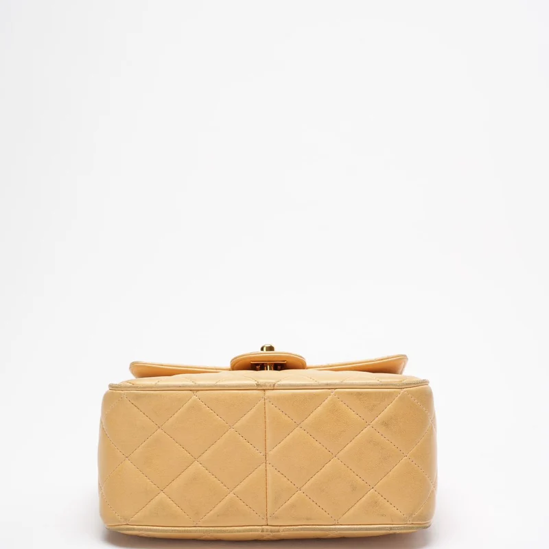Chanel Vintage Kameratasche Beige 1990er Jahre
