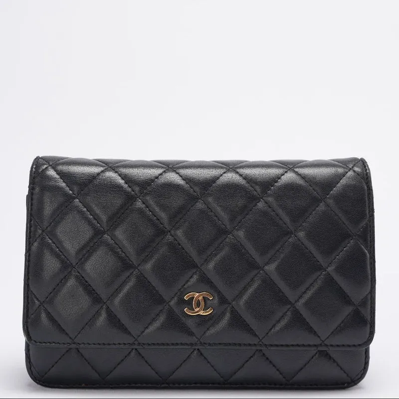 Chanel Wallet On Chain (Woc) Tasche Schwarz aus Lammleder mit goldener Hardware