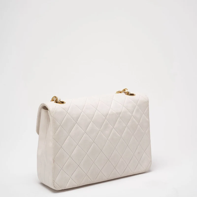 Chanel Vintage Diana Flap Bag Weißes Leder 24K Gold