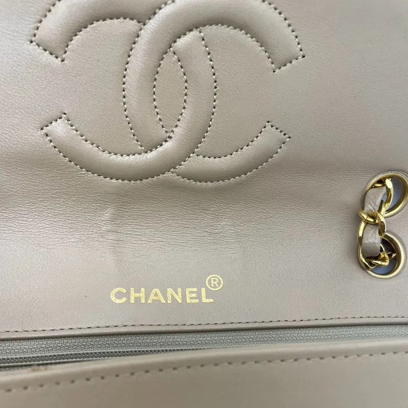 Chanel Vintage Zweifarbige zeitlose Flap Bag Schwarz Beige