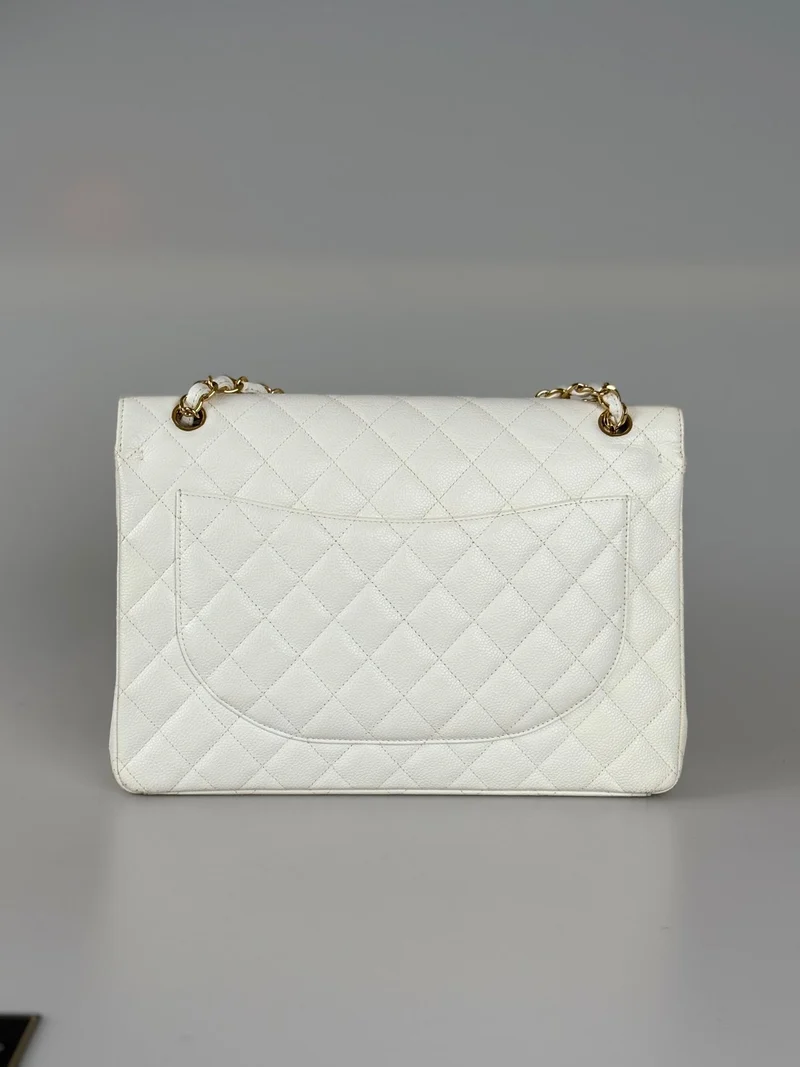 Chanel zeitlose Flap Bag Caviar Leder Maxigröße in weiß