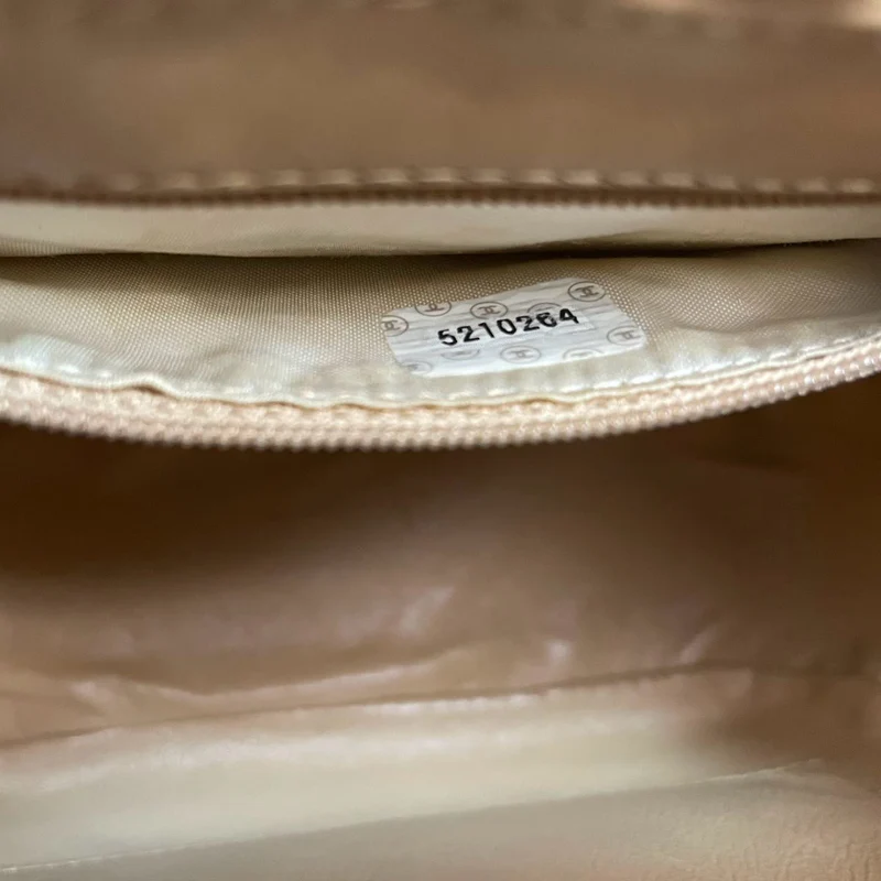 Chanel Vintage Weidenkorb-Umhängetasche – Limitierte Auflage