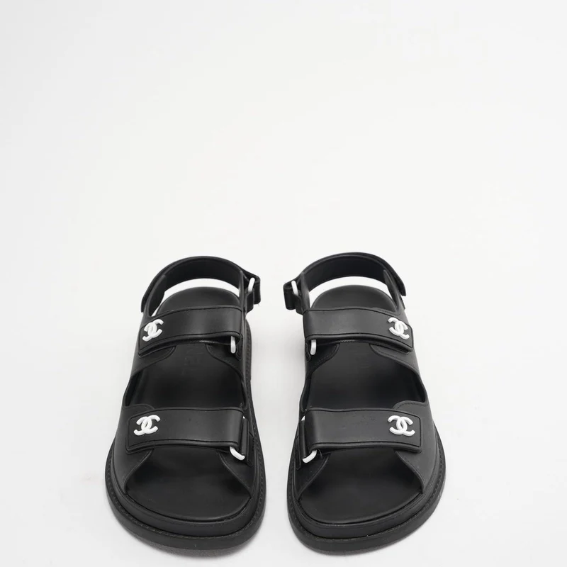Chanel Schwarze CC Dad Sandalen Gummi Größe 38