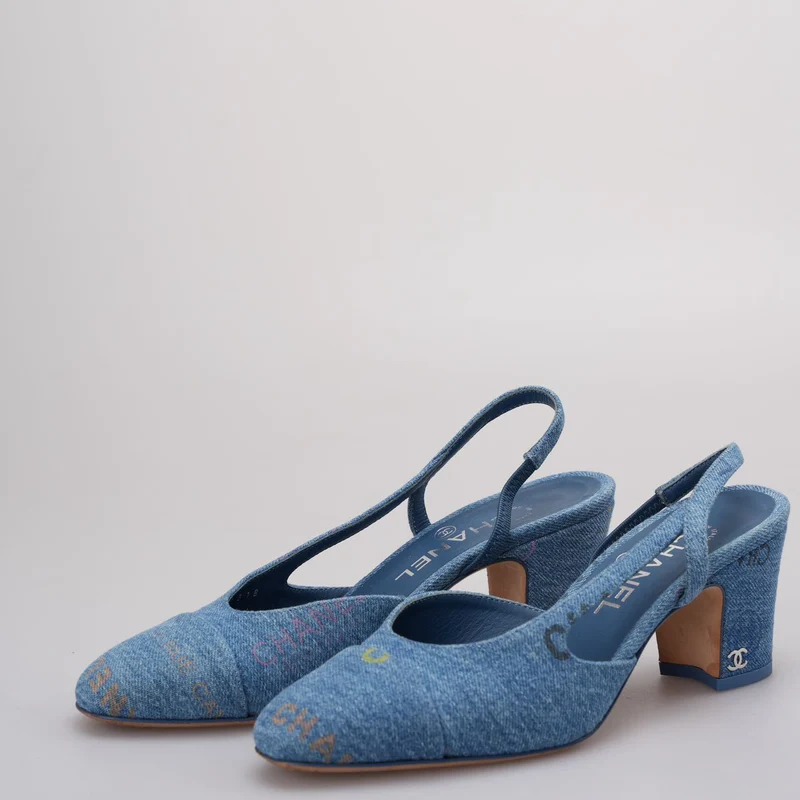 Chanel Denim Cap Toe CC Slingback-Pumps Hellblau & Mehrfarbig 36.5