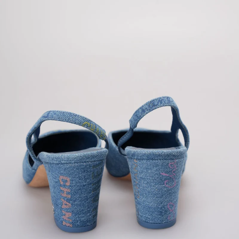 Chanel Denim Cap Toe CC Slingback-Pumps Hellblau & Mehrfarbig 36.5