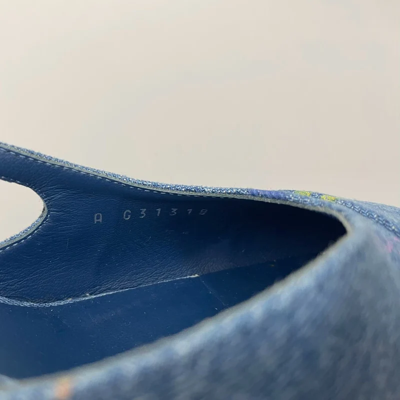 Chanel Denim Cap Toe CC Slingback-Pumps Hellblau & Mehrfarbig 36.5