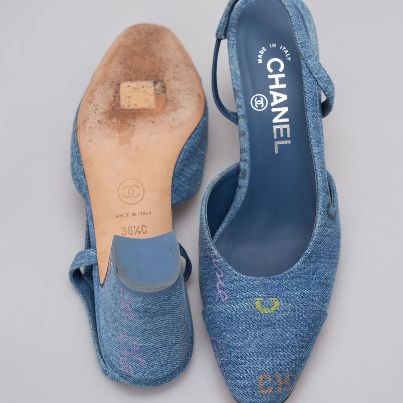Chanel Denim Cap Toe CC Slingback-Pumps Hellblau & Mehrfarbig 36.5