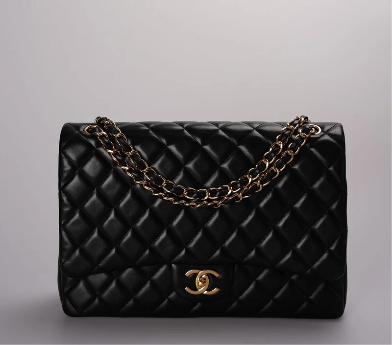 Chanel Timeless Flap Gestepptes Maxi-Lammleder Goldfarben Schwarz