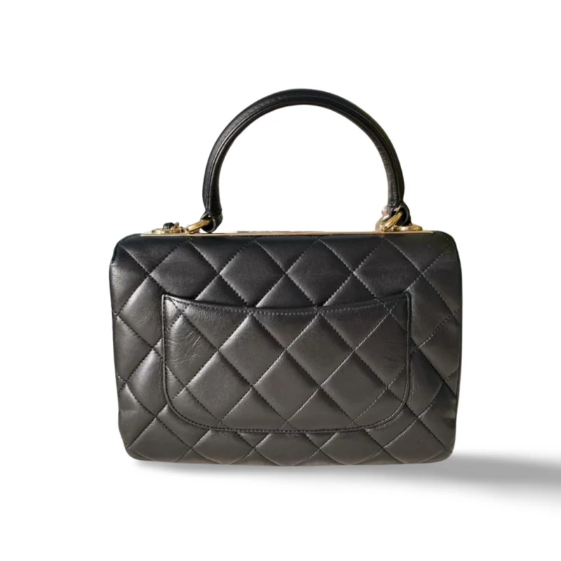 Chanel Trendy CC in schwarzem Lammleder mit goldener Hardware, klein