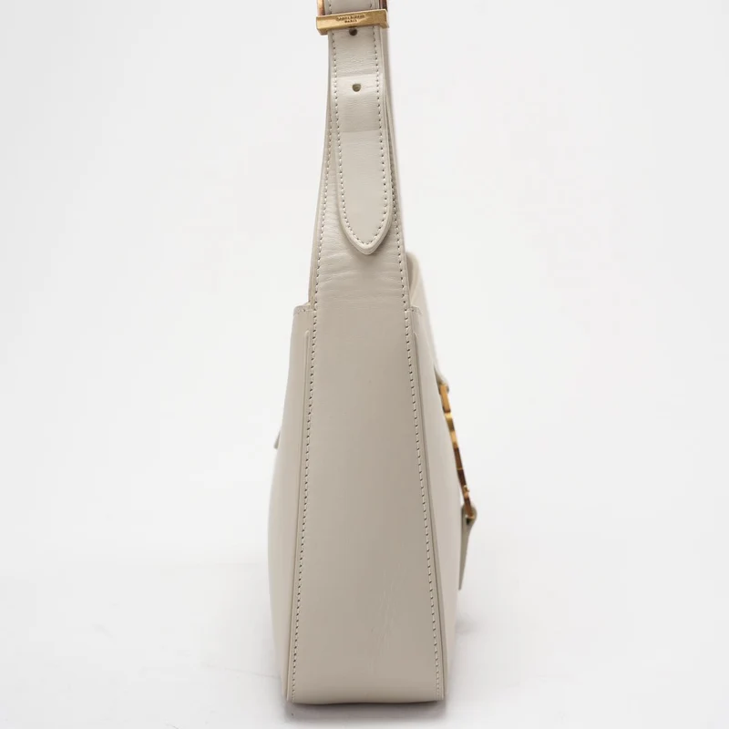 Saint Laurent Le 5 à 7 Schultertasche aus Leder in Cremeweiß mit goldener Hardware