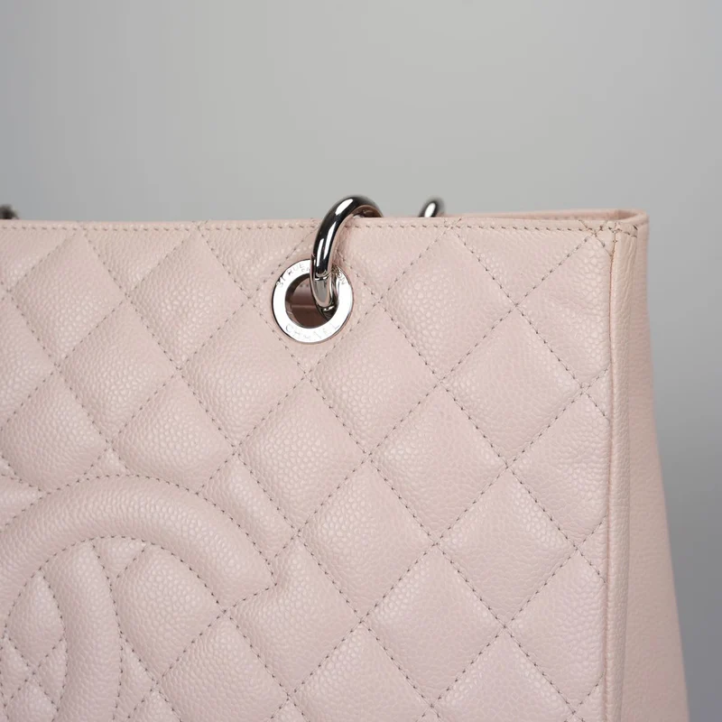 Chanel Pink Grand Shopping Tote Hellrosa GST-Tasche in Kaviar