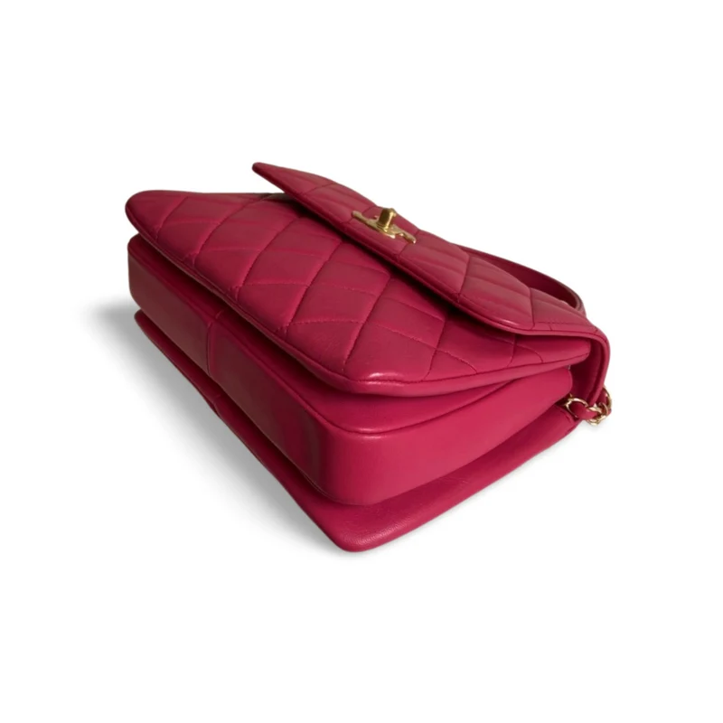 Chanel Kleine trendige CC-Tasche in Pink mit goldener Hardware
