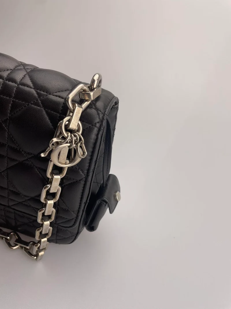 Dior Miss Dior Umhängetasche aus schwarzem Lammleder mit silberner Hardware