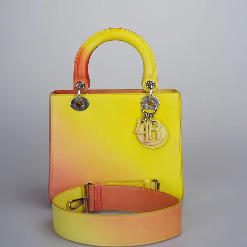 Christian Dior Lady Dior Medium Tasche aus Box-Kalbsleder mit Farbverlauf in Gelb und Orange
