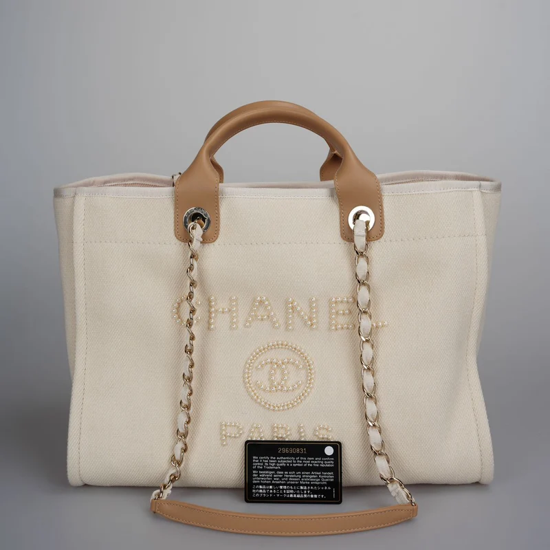 Chanel Deauville Perlentasche Beige Weiß Mittel