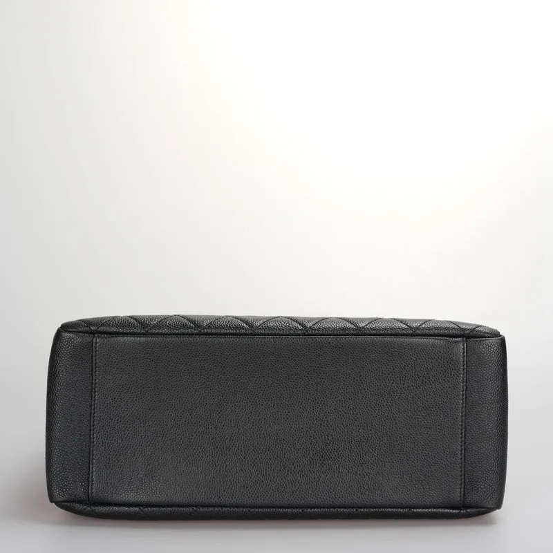 Chanel Black Grand Shopping Tote GST Bag aus Kaviarleder mit goldenen Beschlägen