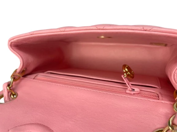 Chanel Vintage Rose Pink Classic Mini Square Flap Bag aus Lammleder mit goldenen Beschlägen