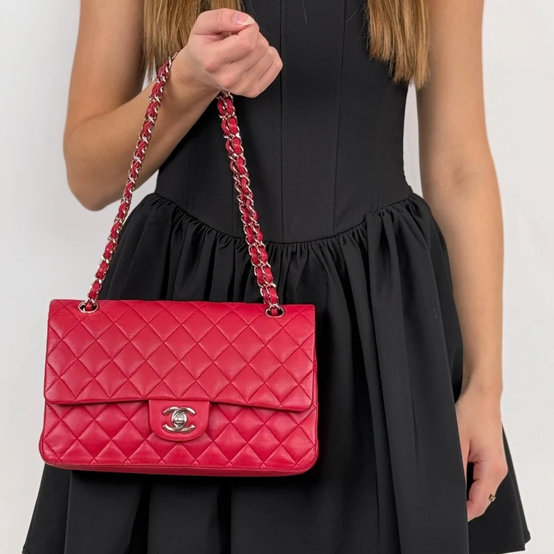Chanel Timeless Red Medium Lammleder Flap Bag