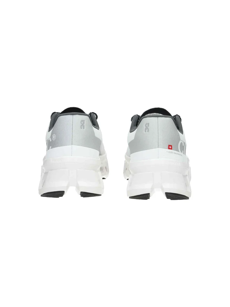 61.98434 M Cloudmonster all white