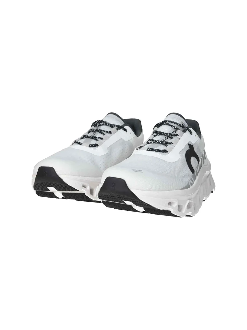 61.98433 W Cloudmonster all white