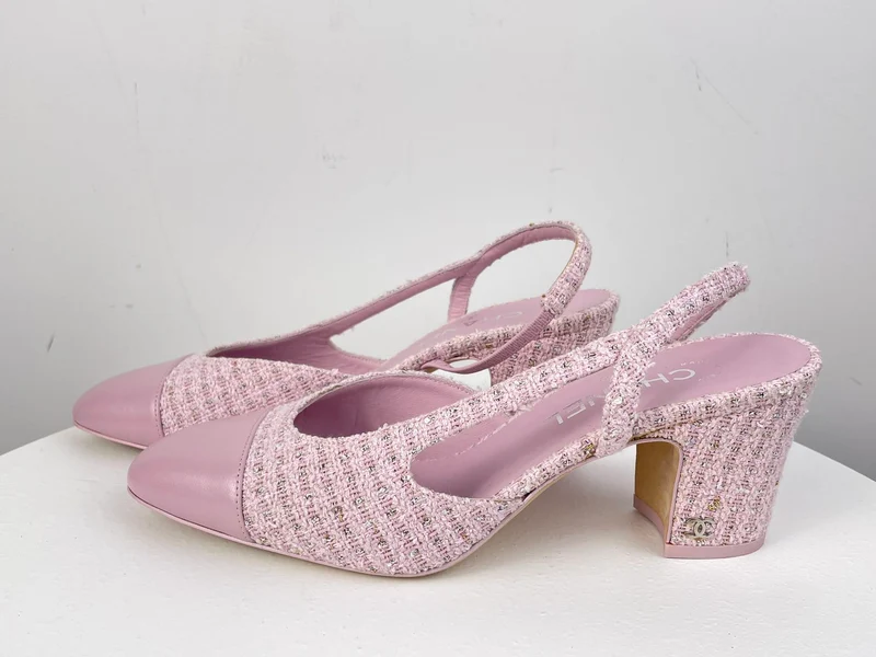 Chanel Pink Tweed M Slingback-Pumps mit CC-Logo 39